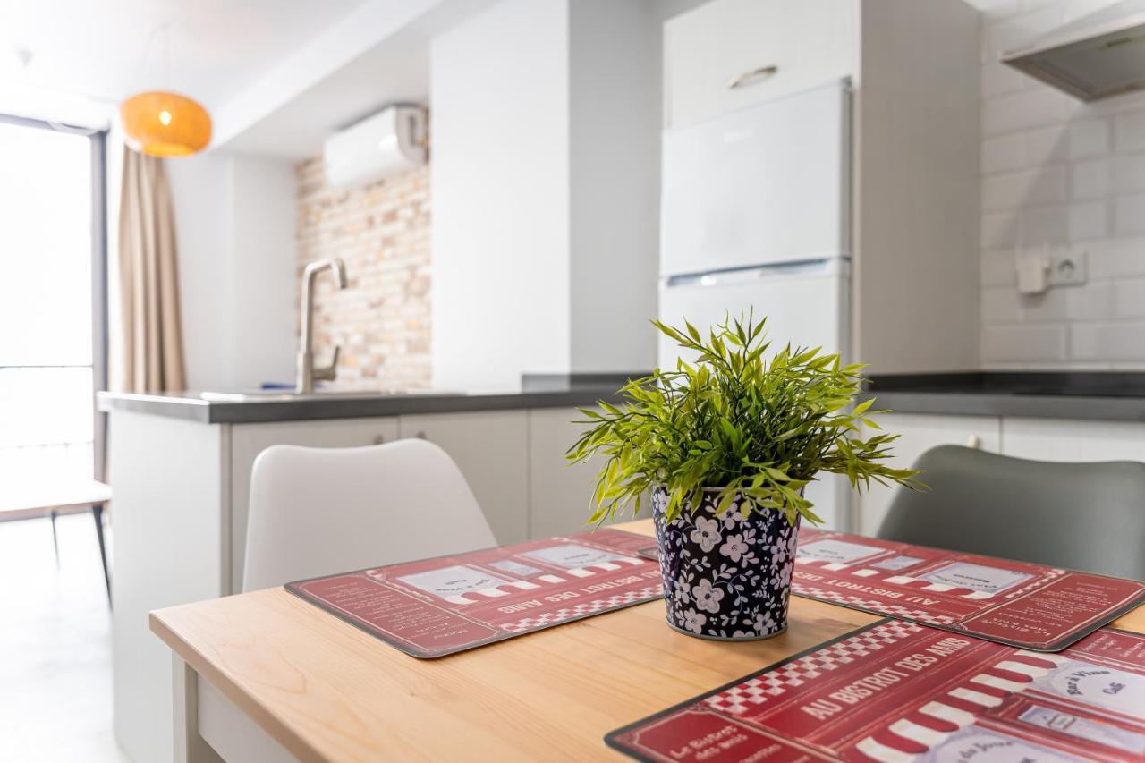 La Trinidad Suites Fuengirola Luaran gambar