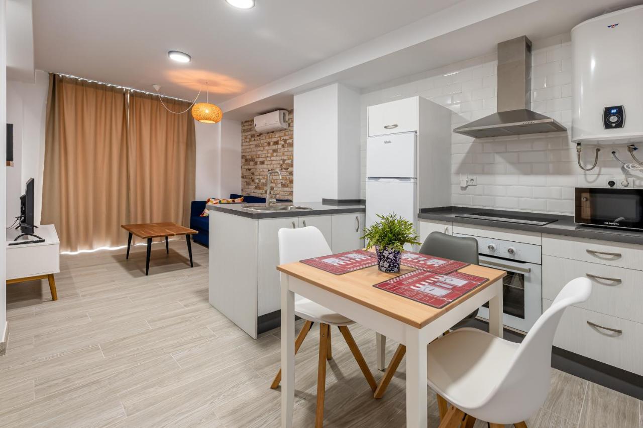 La Trinidad Suites Fuengirola Luaran gambar